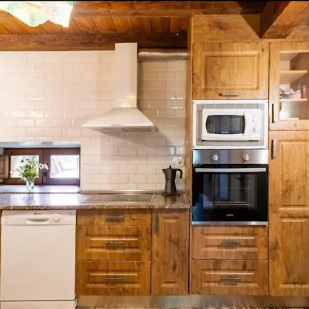 בית נופש Casa De Pueblo Golondrinas De Luena San Miguel de Luena