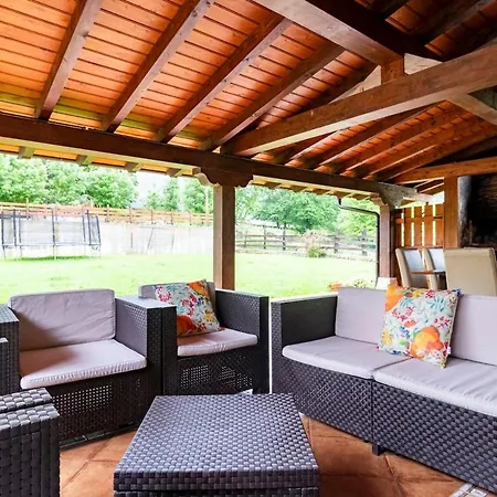 Casa De Pueblo Golondrinas De Luena