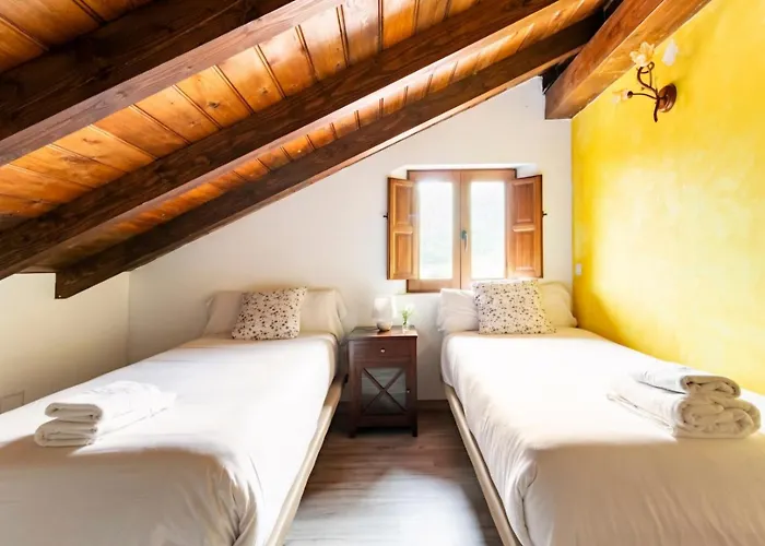 Casa De Pueblo Golondrinas De Luena *