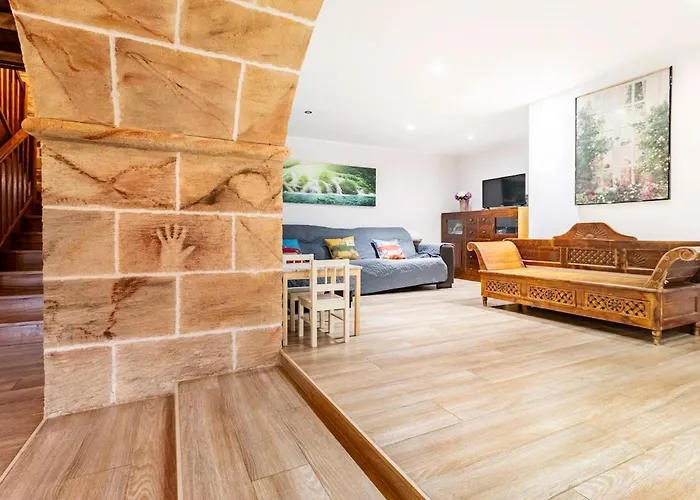 בית נופש Casa De Pueblo Golondrinas De Luena San Miguel de Luena